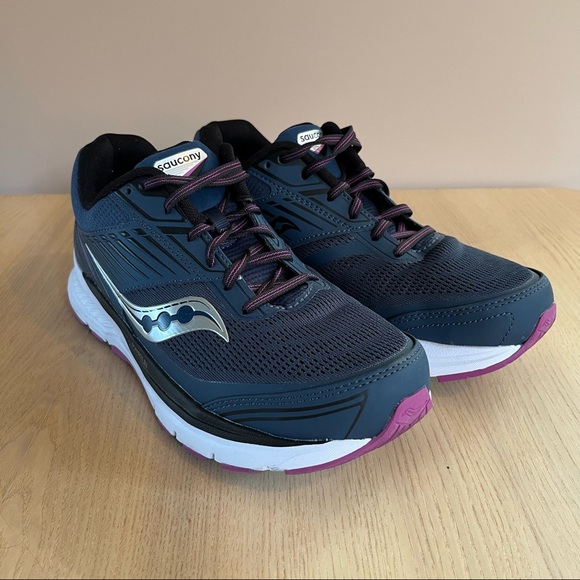 *NEW* Saucony Echelon 8 Neutral Running Shoes - Women’s Size 9 Wide - Picture 1 of 13